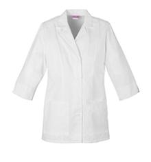 White3/4 sleeve button up lab coat